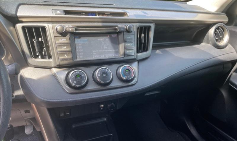 Toyota RAV4 LE AWD 2014