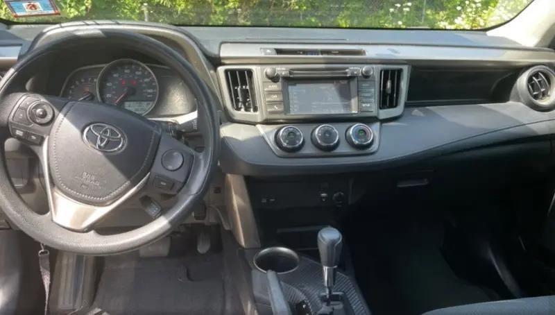 Toyota RAV4 LE AWD 2014