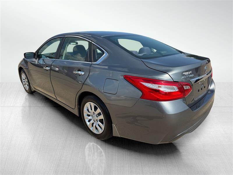 Nissan Altima 2.5 S 2016