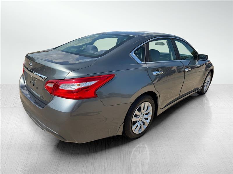 Nissan Altima 2.5 S 2016