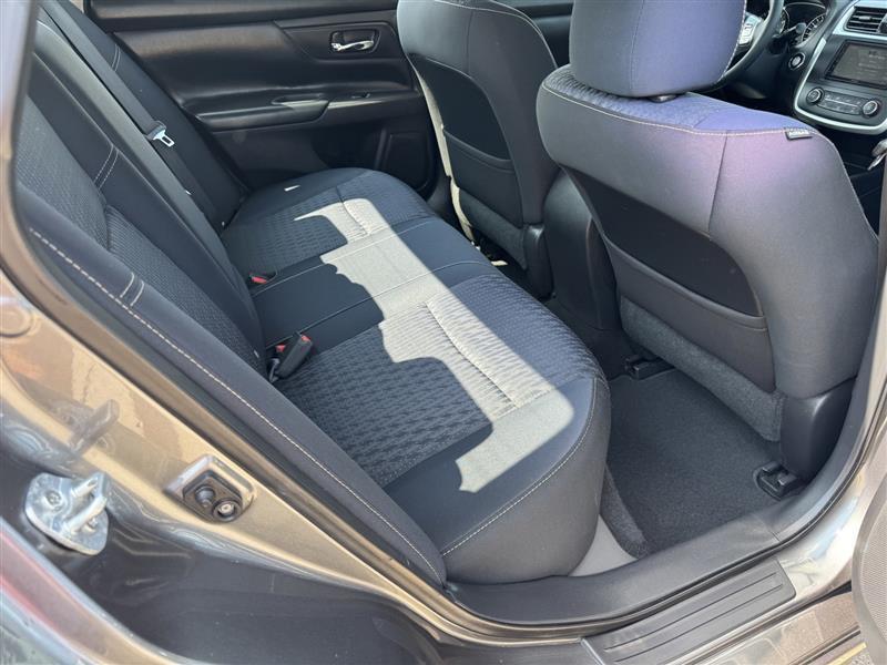 Nissan Altima 2.5 S 2016
