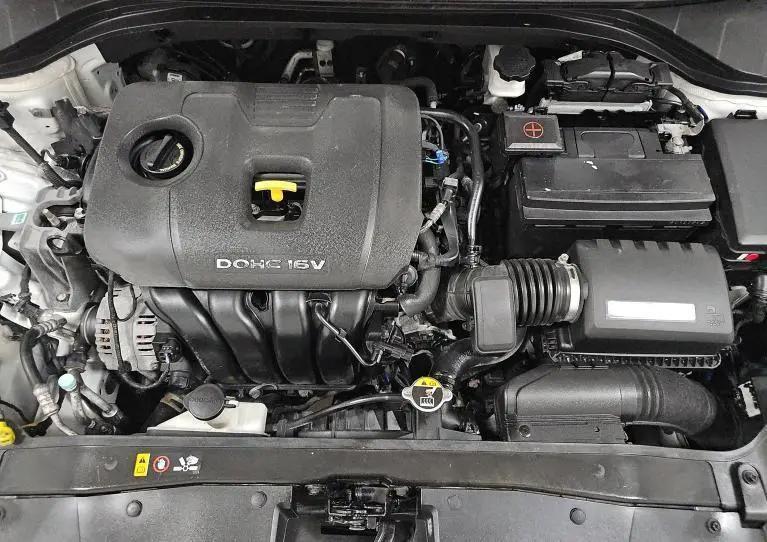 Hyundai Elantra SEL 2018