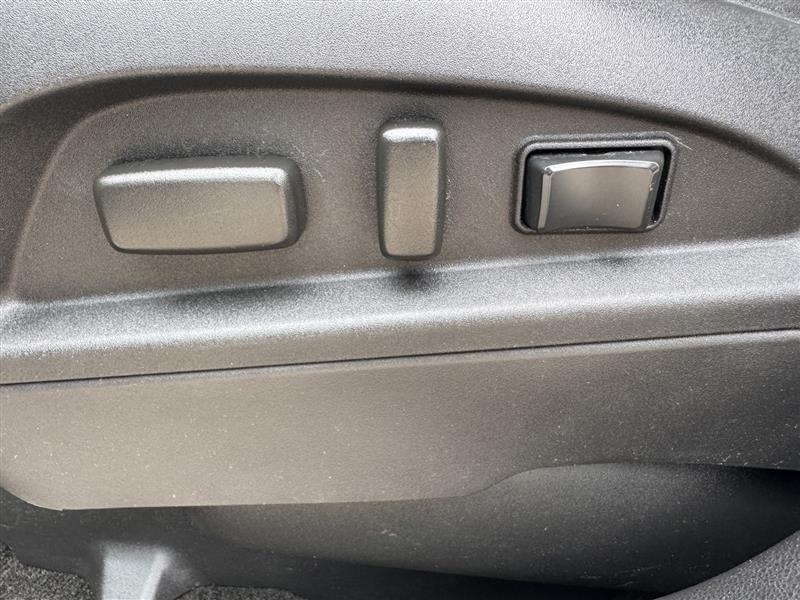 Chevrolet Equinox  2012