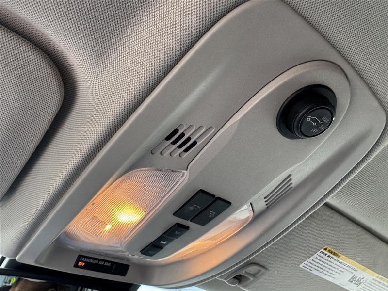 Chevrolet Equinox  2012