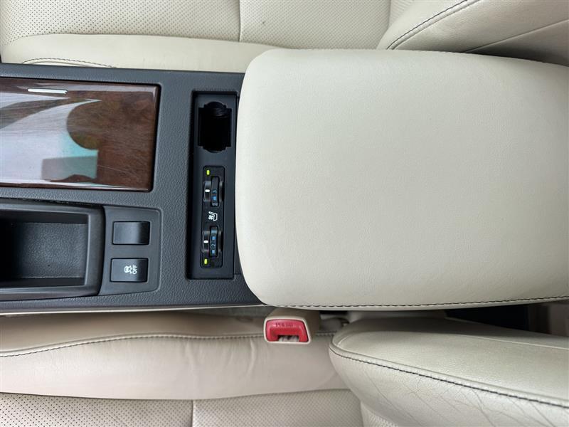 Lexus RX 350 FWD 2013