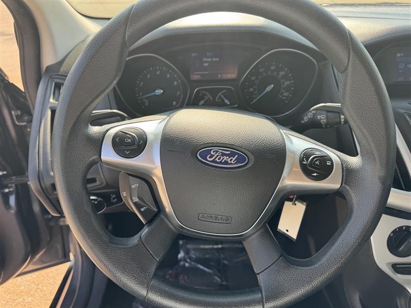 Ford Focus SE Hatch 2014