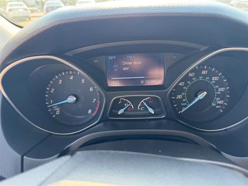 Ford Focus SE Hatch 2014