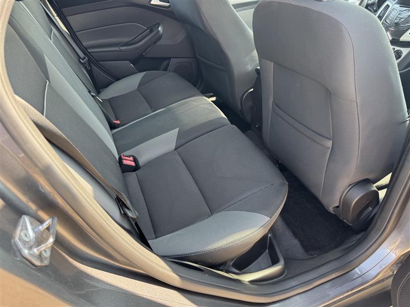 Ford Focus SE Hatch 2014
