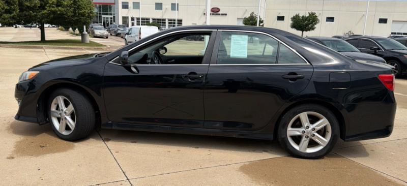 Toyota Camry SE 2014