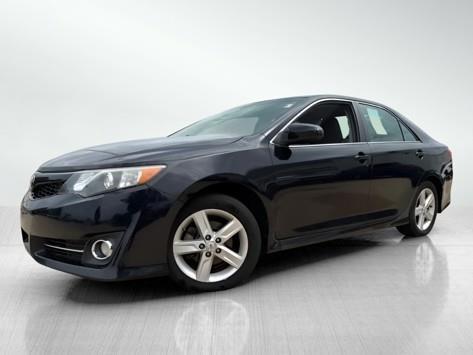 Toyota Camry SE 2014