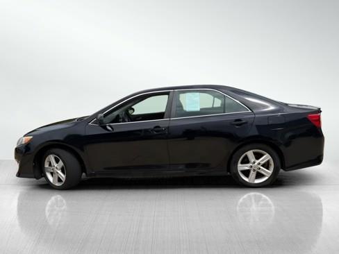 Toyota Camry SE 2014