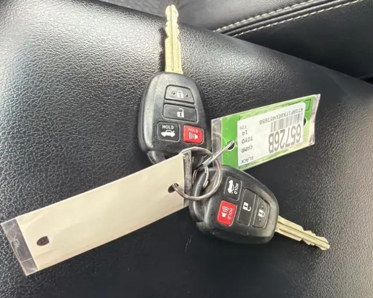 Toyota Camry SE 2014