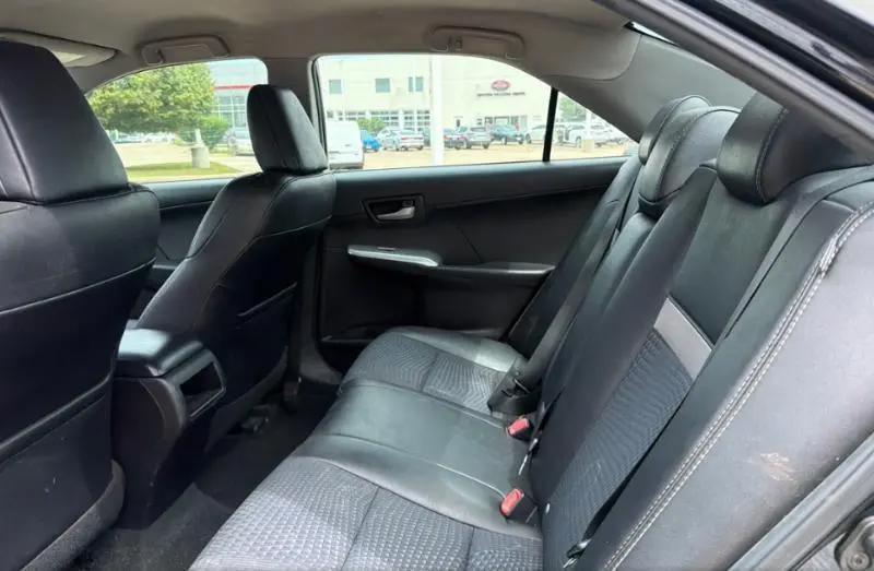 Toyota Camry SE 2014