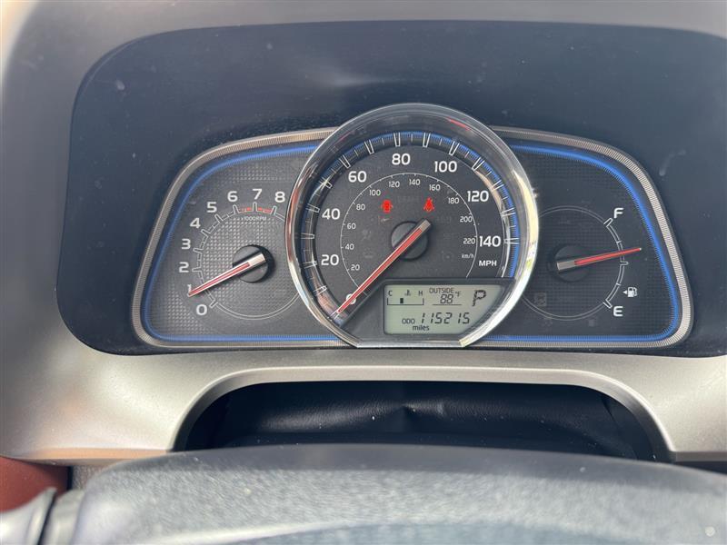 Toyota RAV4 Limited FWD 2013
