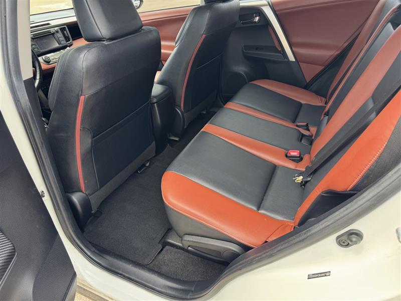 Toyota RAV4 Limited FWD 2013