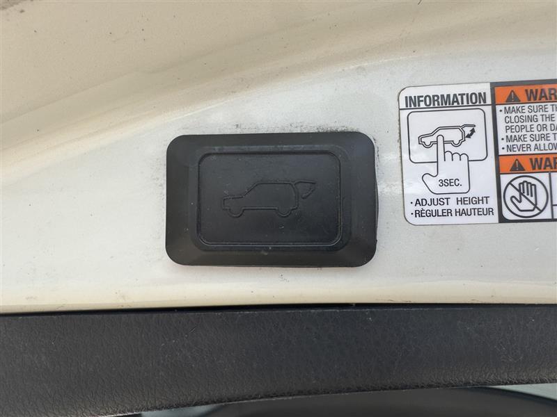Toyota RAV4 Limited FWD 2013