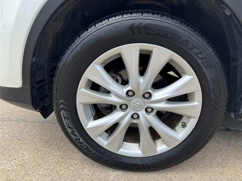 Toyota RAV4 Limited FWD 2013