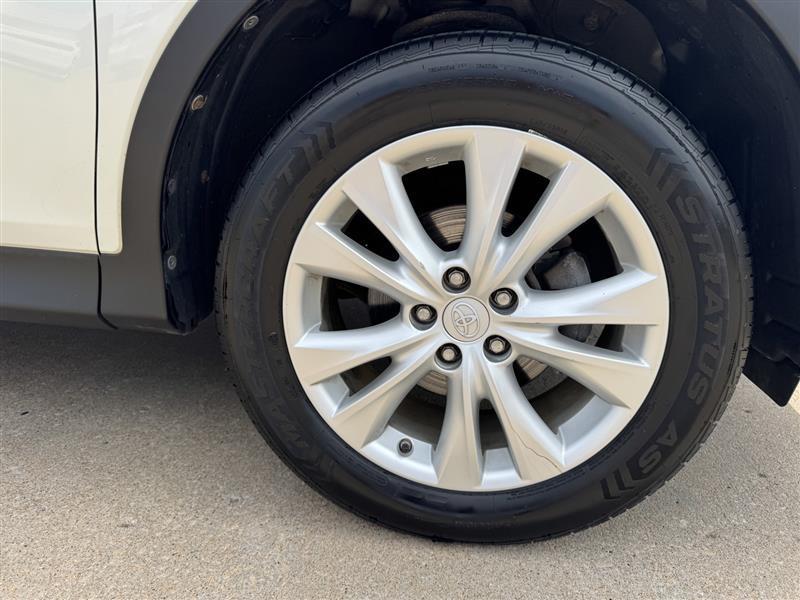 Toyota RAV4 Limited FWD 2013