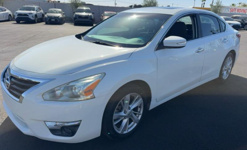 Nissan Altima 2.5 SV 2015