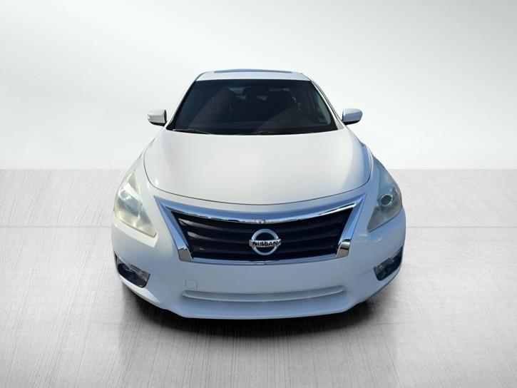 Nissan Altima 2.5 SV 2015