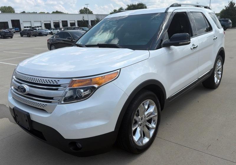 Ford Explorer XLT 4WD 2011