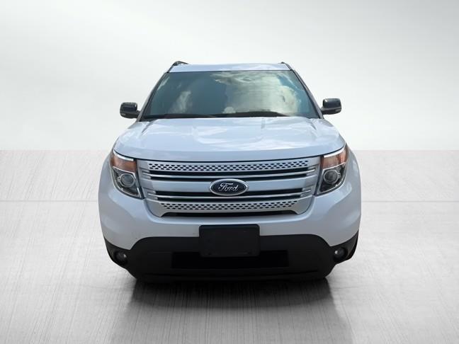 Ford Explorer XLT 4WD 2011