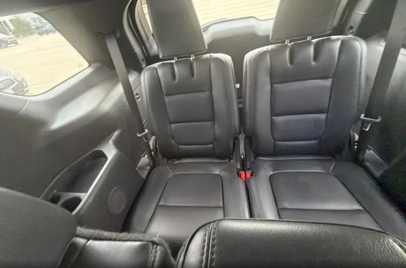 Ford Explorer XLT 4WD 2011
