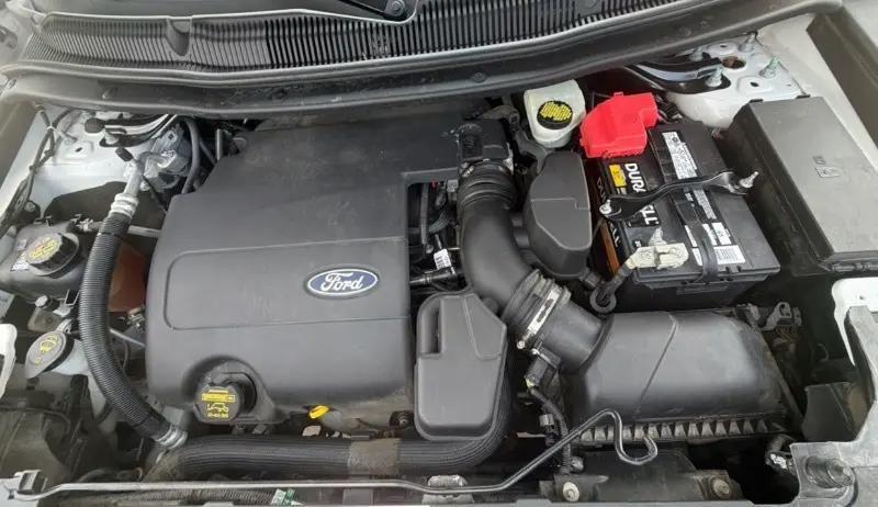 Ford Explorer XLT 4WD 2011