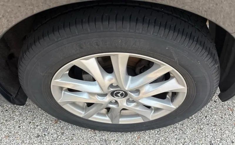 Mazda MAZDA3 i Sport 2016