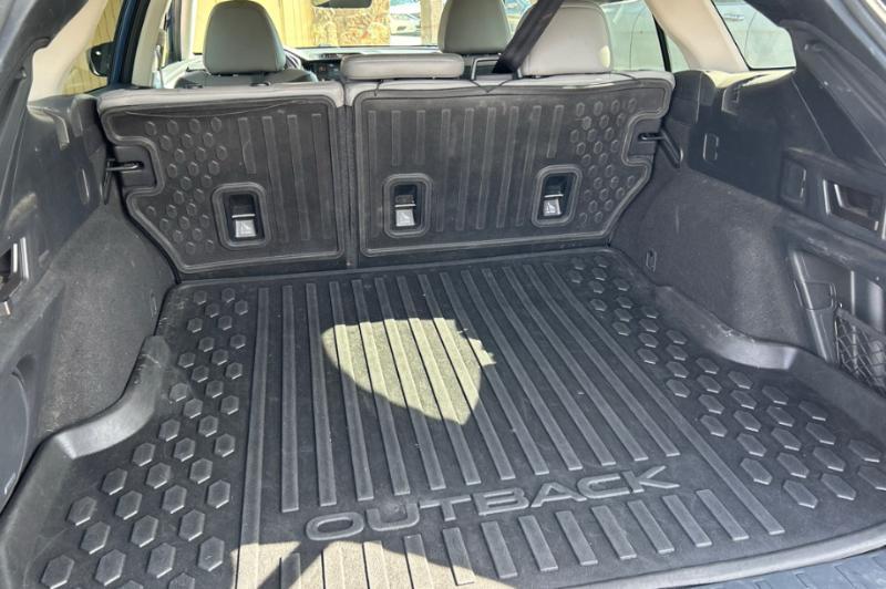 Subaru Outback Limited XT 2021