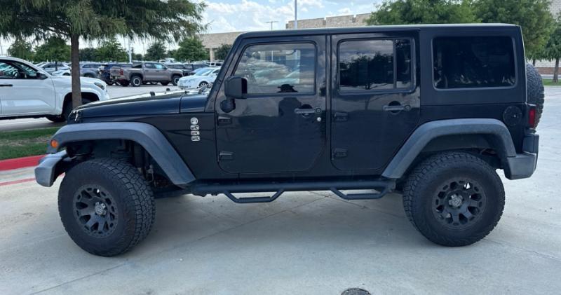 Jeep Wrangler Unlimited Sport 4WD 2017