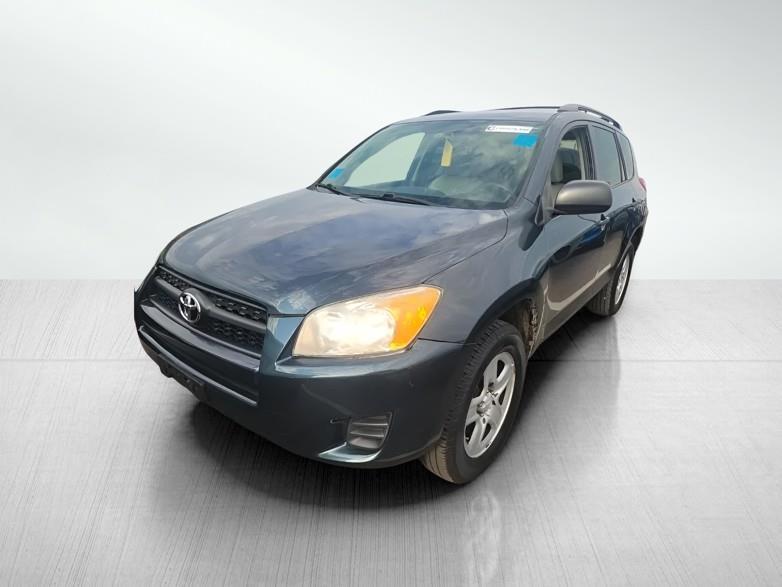 Toyota RAV4 Base 2011
