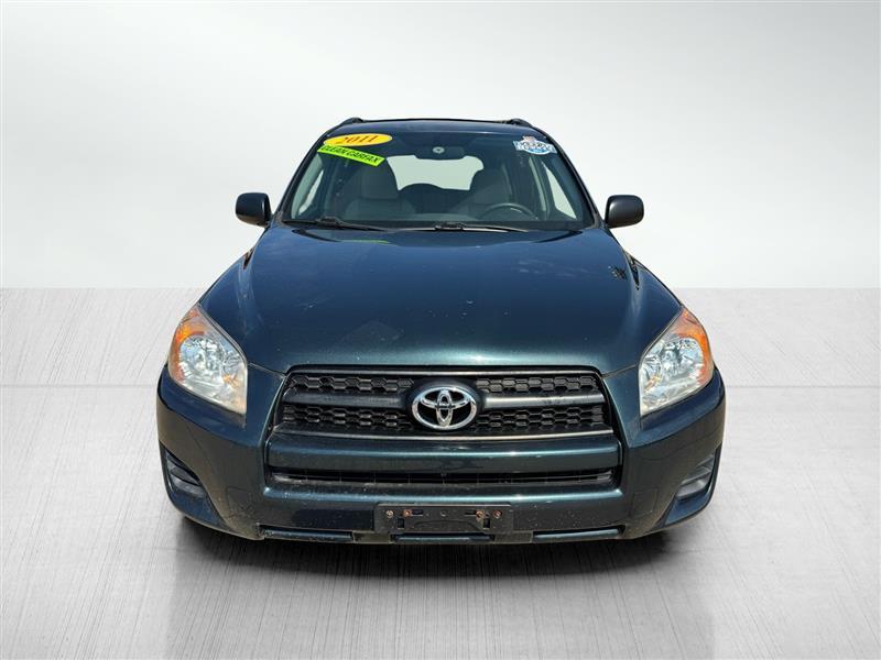 Toyota RAV4 Base 2011