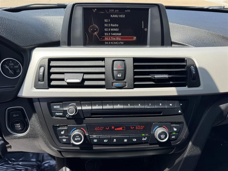 BMW 3-Series 320i xDrive 2015