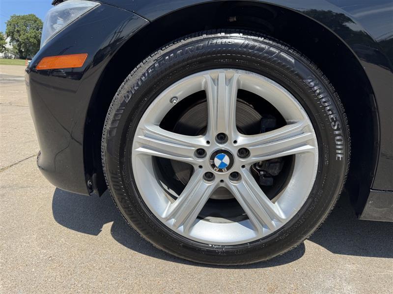 BMW 3-Series 320i xDrive 2015
