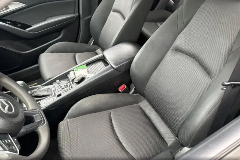 Mazda MAZDA3 Sport 4D Sedan 2017