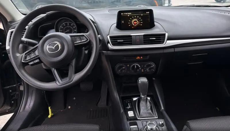 Mazda MAZDA3 Sport 4D Sedan 2017