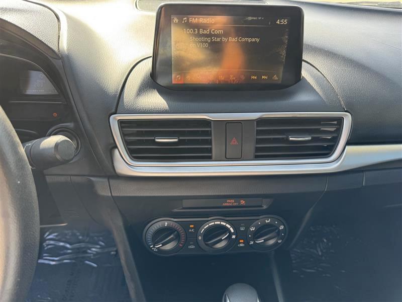 Mazda MAZDA3 Sport 4D Sedan 2017