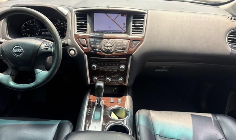 Nissan Pathfinder SL 2015