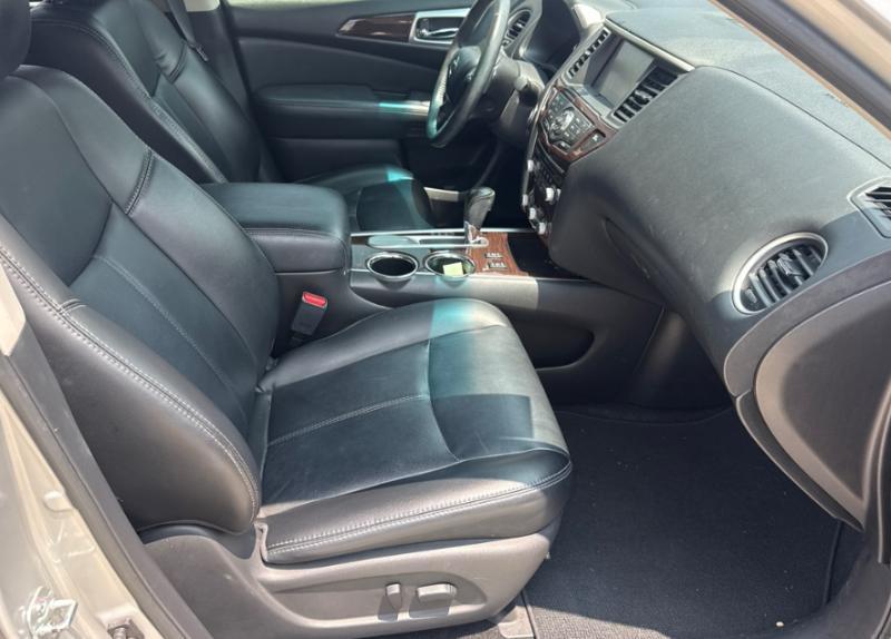 Nissan Pathfinder SL 2015