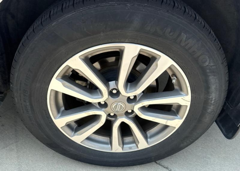 Nissan Pathfinder SL 2015