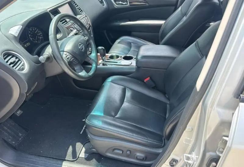 Nissan Pathfinder SL 2015