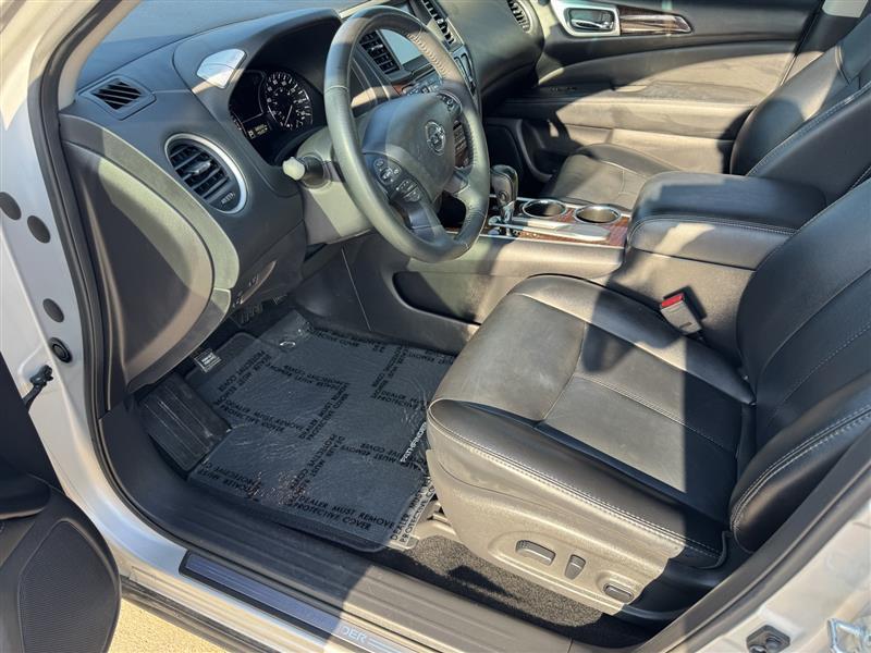 Nissan Pathfinder SL 2015