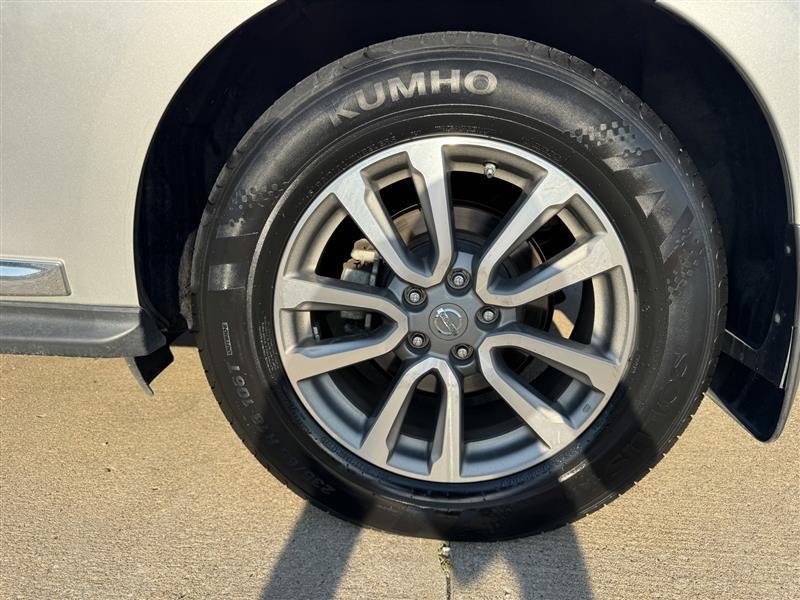 Nissan Pathfinder SL 2015
