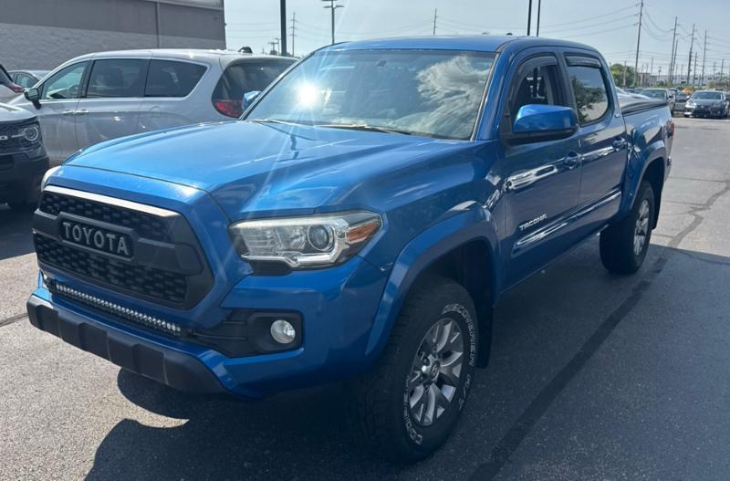 Toyota Tacoma SR5 Double Cab 4WD V6 2016