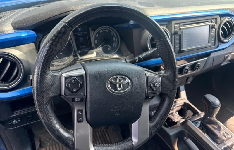 Toyota Tacoma SR5 Double Cab 4WD V6 2016