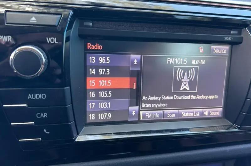 Toyota Corolla L 2016