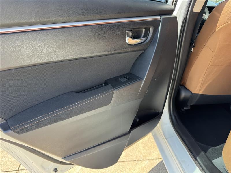 Toyota Corolla L 2016