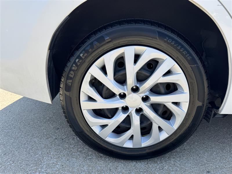 Toyota Corolla L 2016