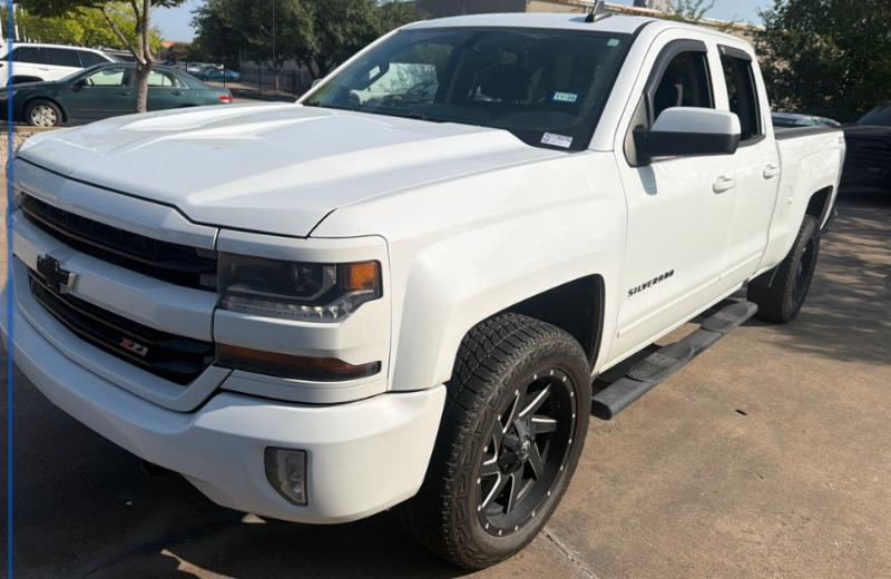 Chevrolet Silverado 1500 LT Double Cab 4WD 2017